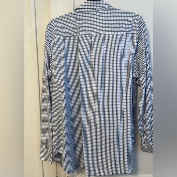 NWOT- Womans Blue/White Plaid Classic Fit Button Down - Picture 6 of 7
